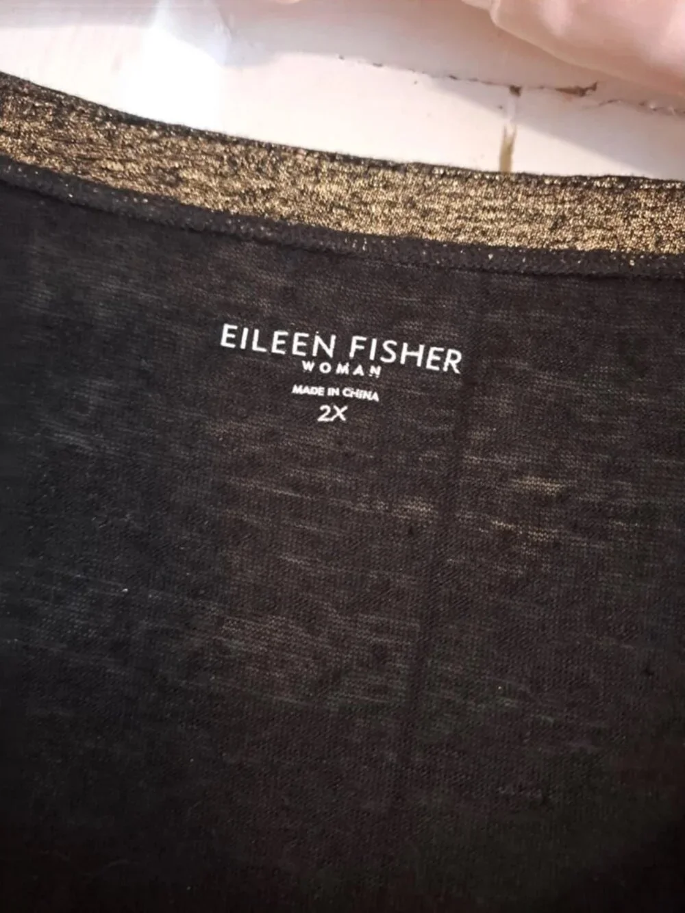Eileen Fisher XXL 2X blouse Tunic Top 100% Linen Organic Soft V-Neck black gold - Picture 3 of 4